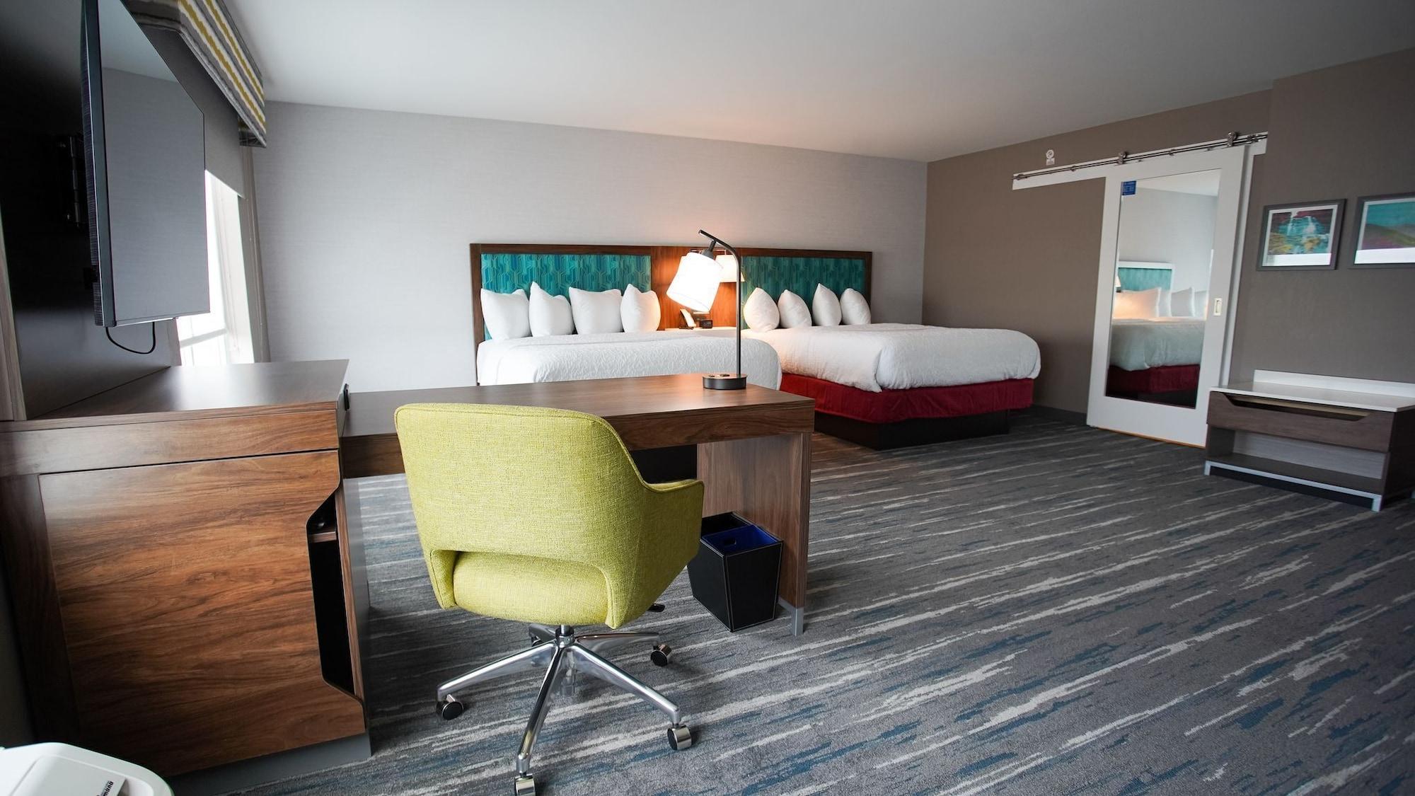 Hotel Hampton & St Clairsville, Oh 3*